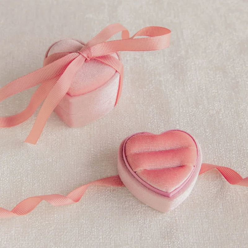 multi-stone rings for women -Pink Velvet Heart Ring Box