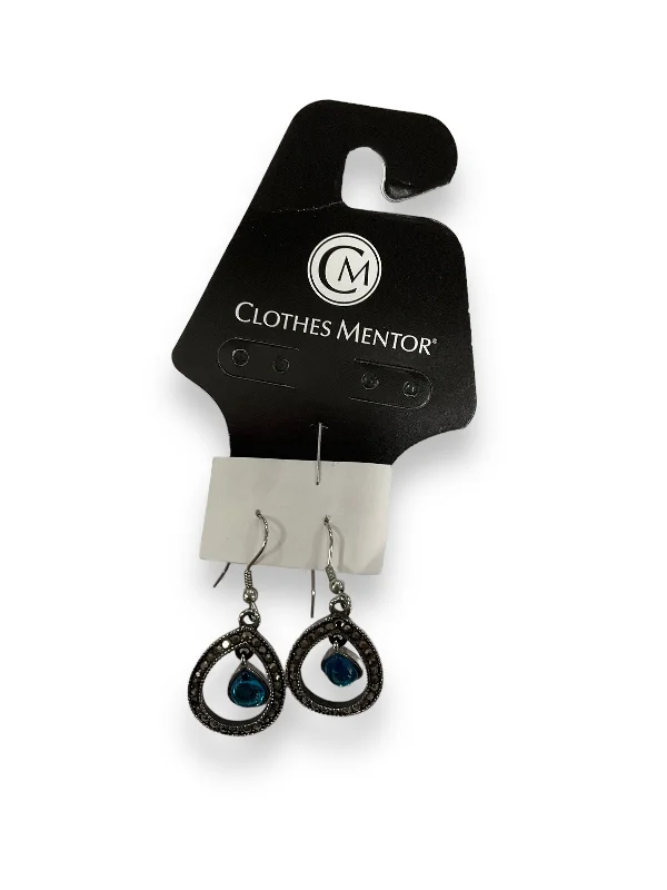 large statement earrings -Earrings Dangle/drop By Clothes Mentor