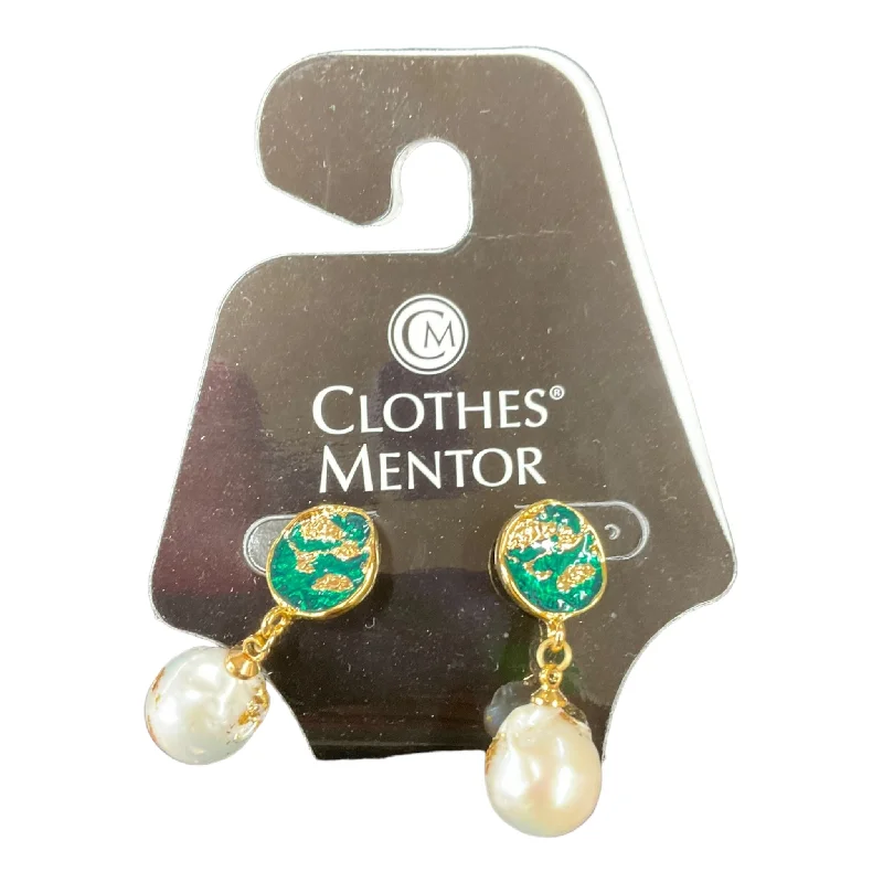 chic drop earrings -Earrings Dangle/drop By Clothes Mentor