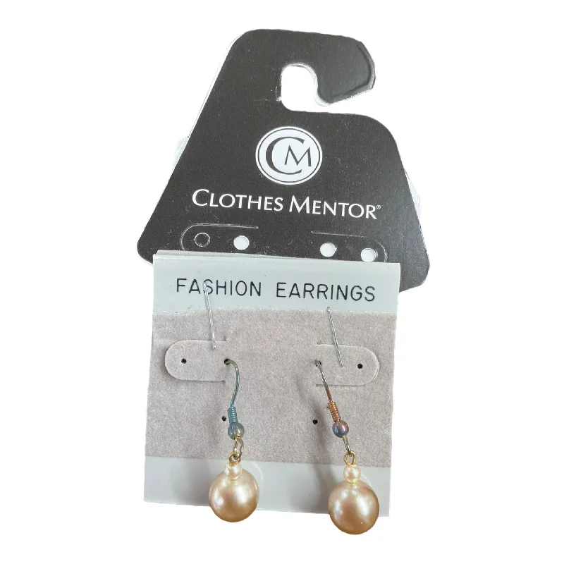 gold leaf earrings -Earrings Dangle/drop Clothes Mentor