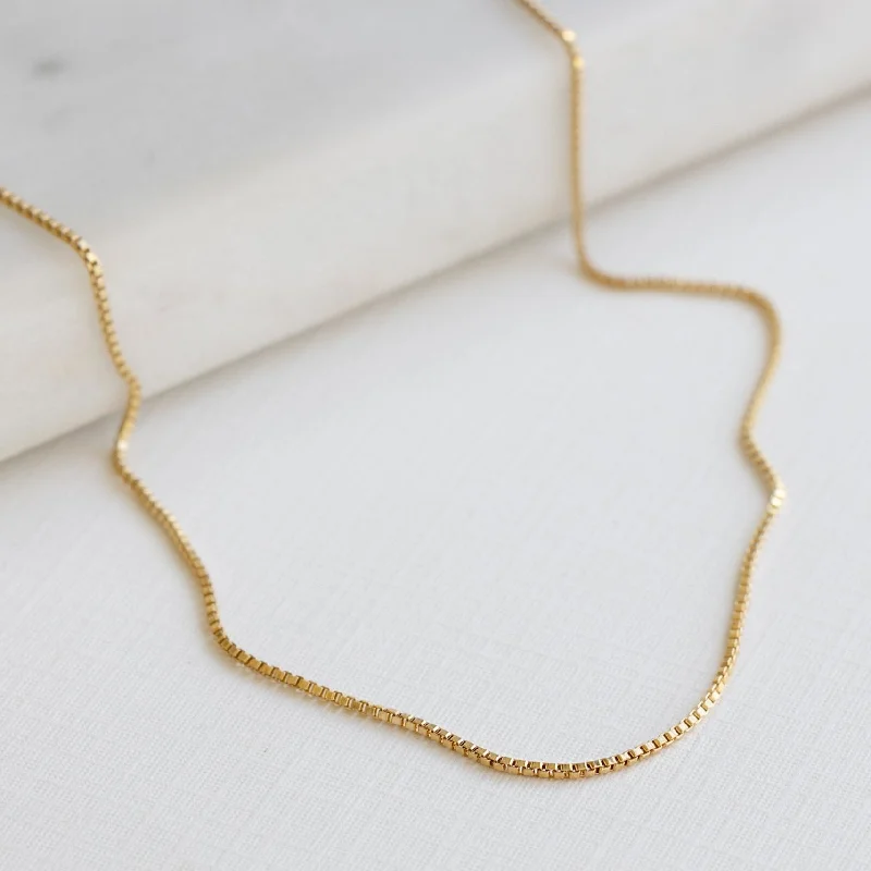 women's pendant necklaces -The Box Chain Necklace | 14K Yellow Gold